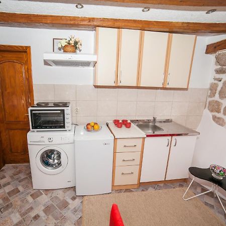 Apartment Alexandra Котор Екстер'єр фото
